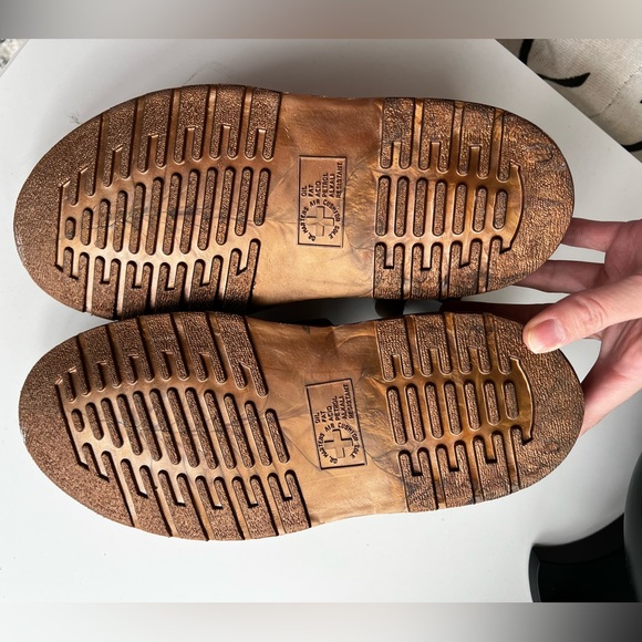 Dr Martens Clarissa platform sandle in bronze *rare limited edition, never worn - Picture 2 of 6